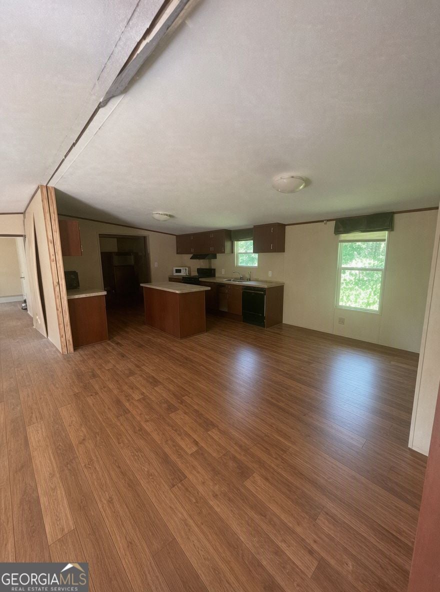 35 Brent CIR SW