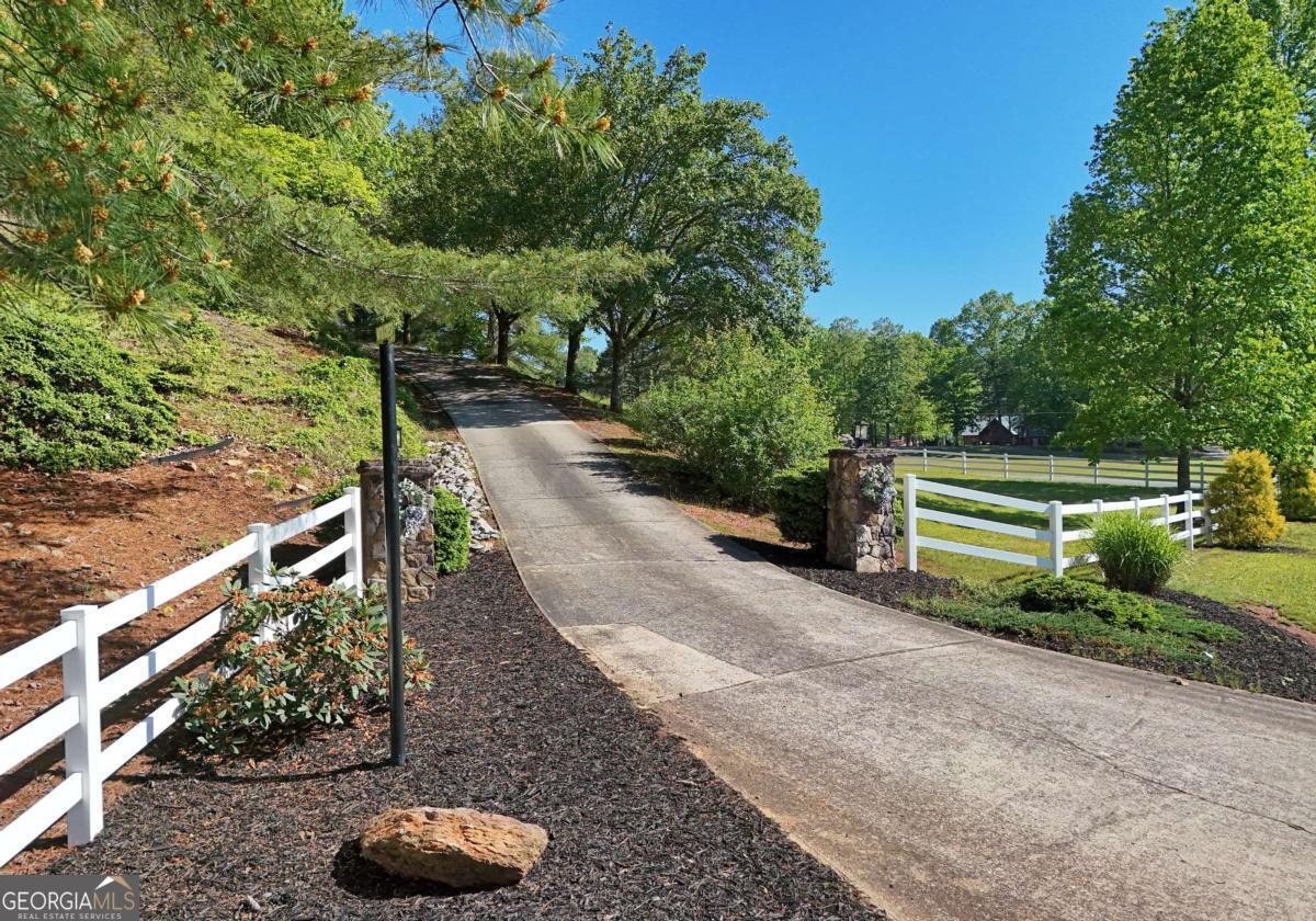 382 Pat Colwell RD TRACT 1