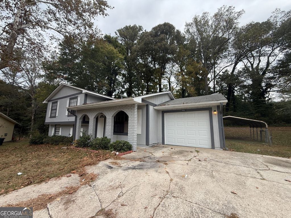 Photo of 8856 GATERIDGE Court, Jonesboro, GA 30238 (MLS # 10633254)