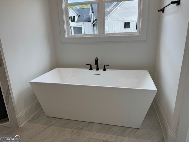 Fayetteville, Georgia 30215, United States, 3 Bedrooms Bedrooms, ,3 BathroomsBathrooms,Residential,Pending,123316