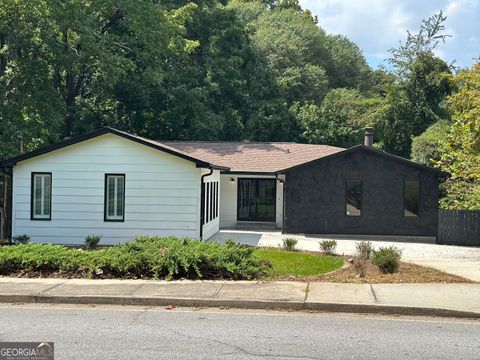 1825 Niskey Lake RD SW Atlanta GA 30331