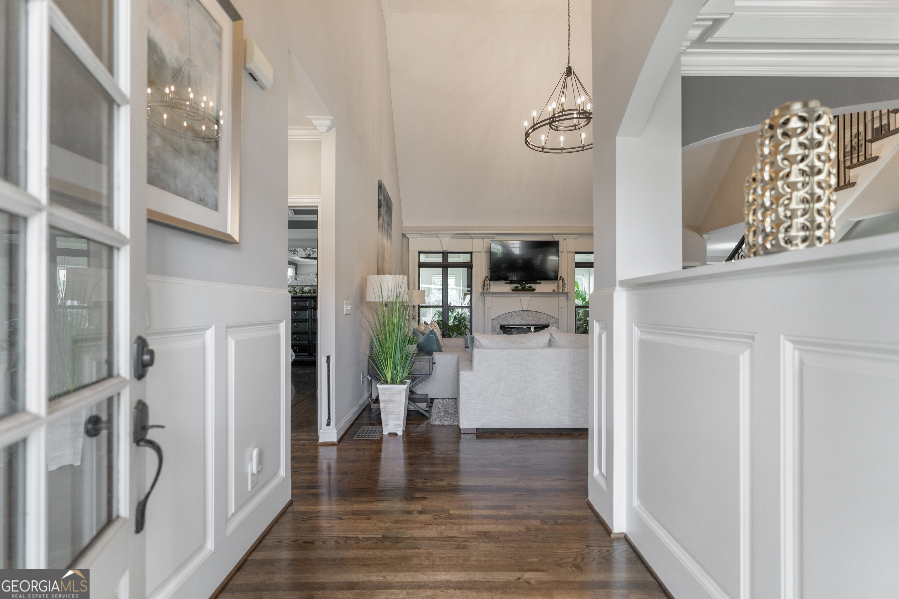 515 Delaperriere Loop
