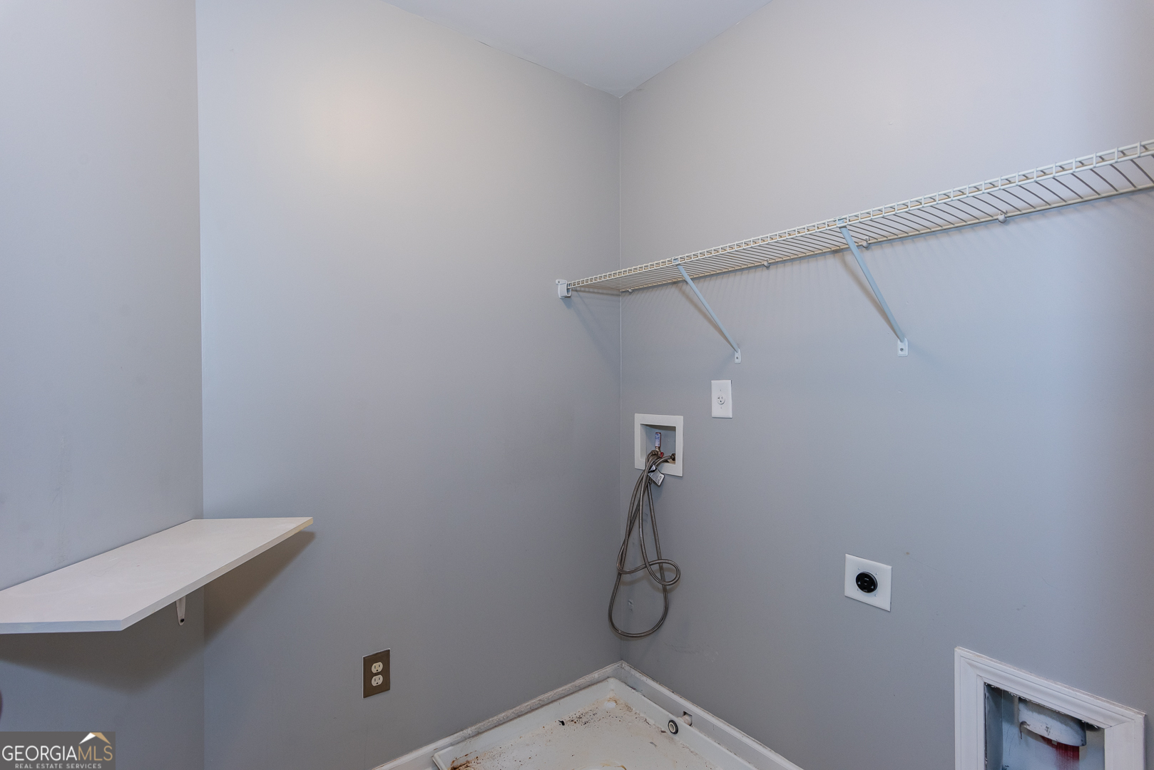 Snellville, Georgia 30078, United States, 3 Bedrooms Bedrooms, ,3 BathroomsBathrooms,Residential,Active,231216