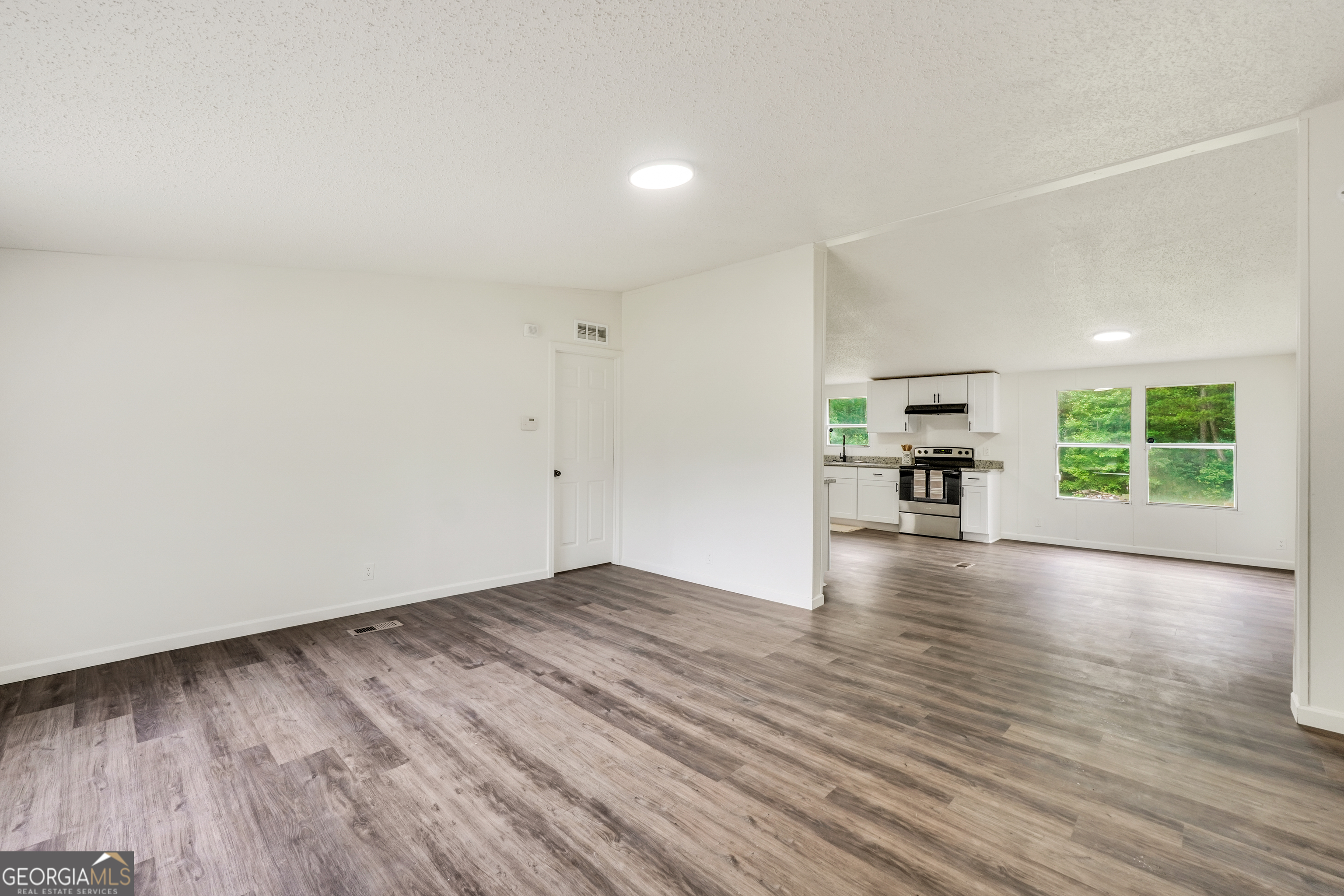 457 Primrose Cir