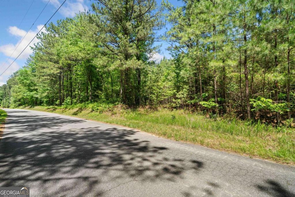 Photo of 0 Timberwood Road NW #3, White, GA 30184 (MLS # 10517596)