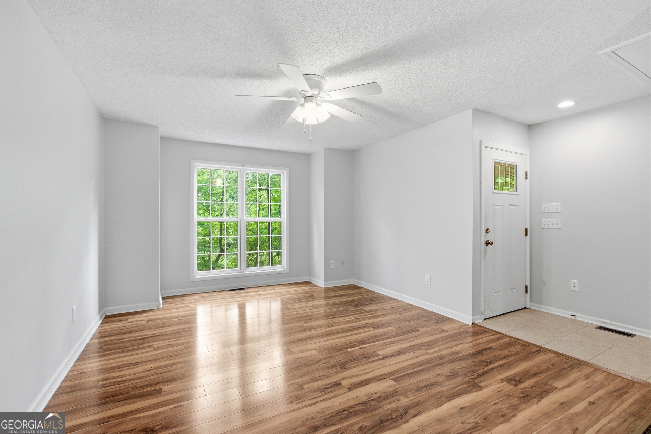221 Eden Woods