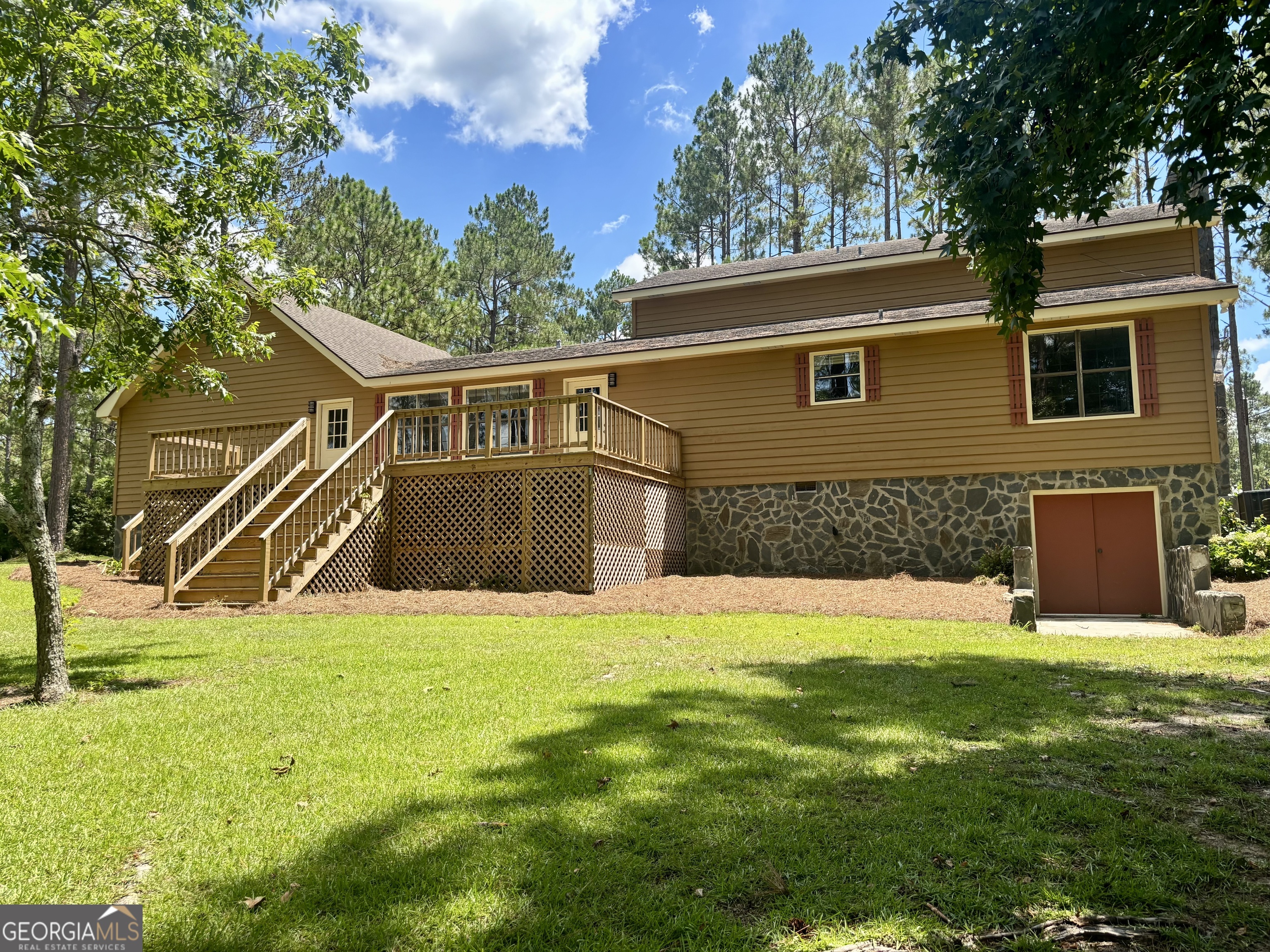 WHATLEY VINEYARDS - Residential