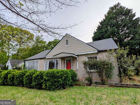 366 Lynnhaven DR SW Atlanta GA 30310