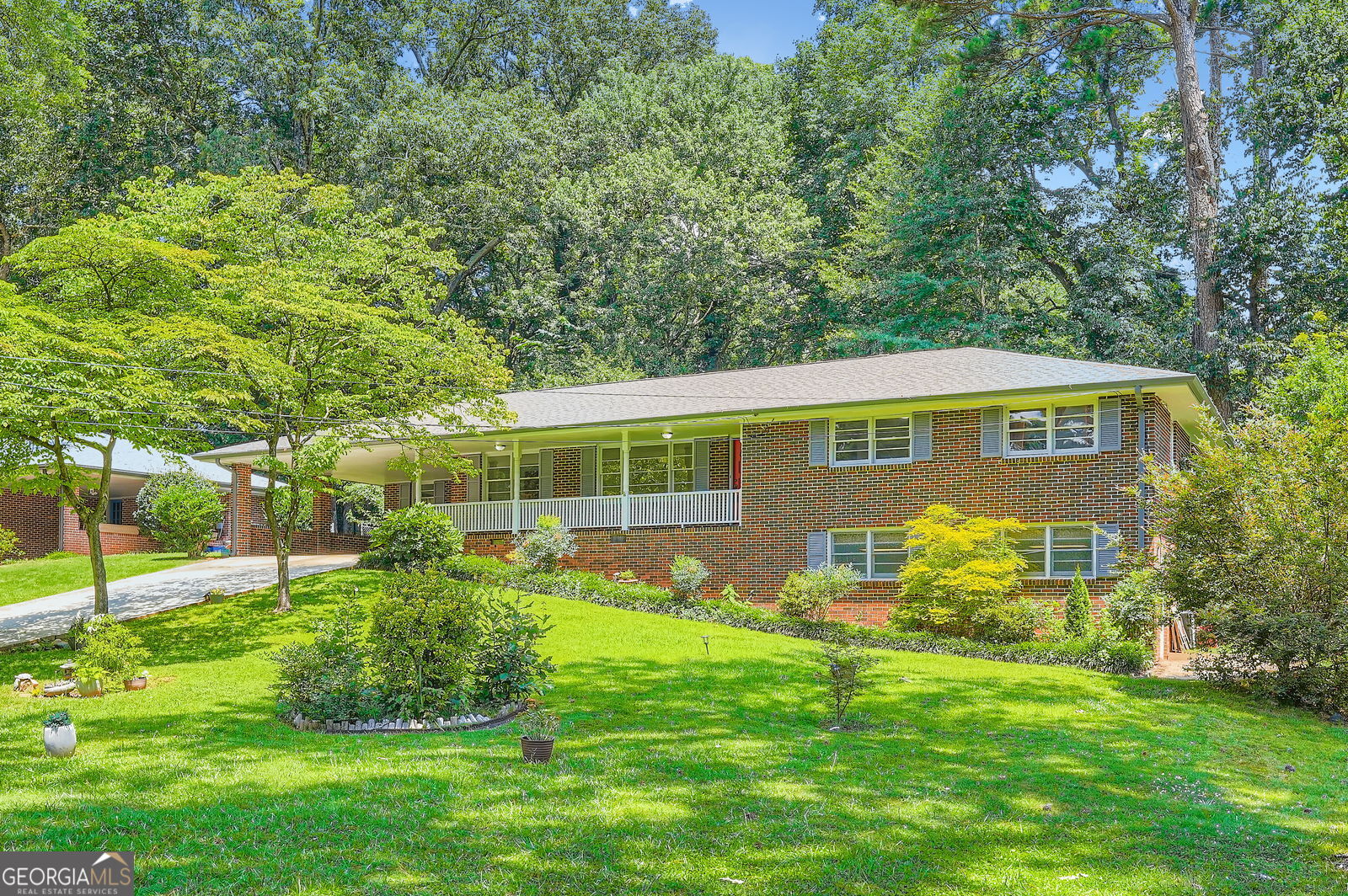 3140 Randolph RD NE