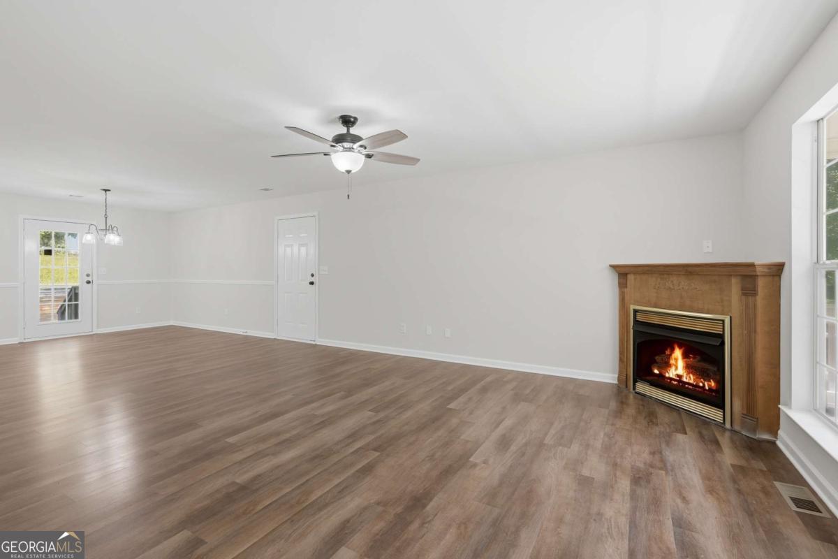 5790 Oak Grove Valley DR