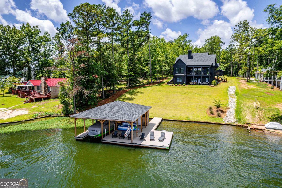 156 Dogwood DR