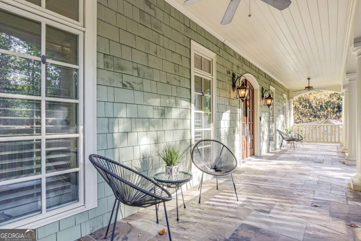 4227 Peachtree Dunwoody RD NE