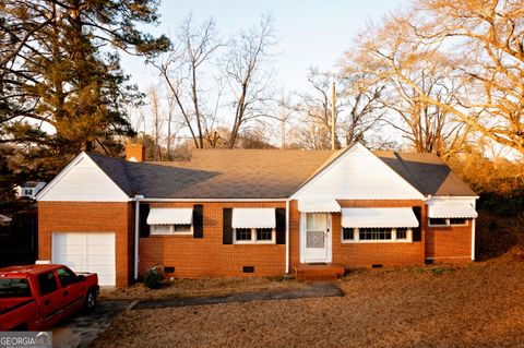 A home in Thomaston