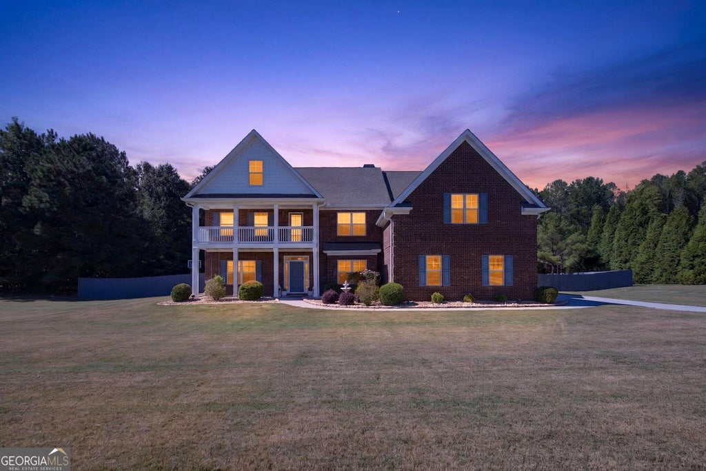 Photo of 52 Ranan Lane, Newnan, GA 30263 (MLS # 10855367)