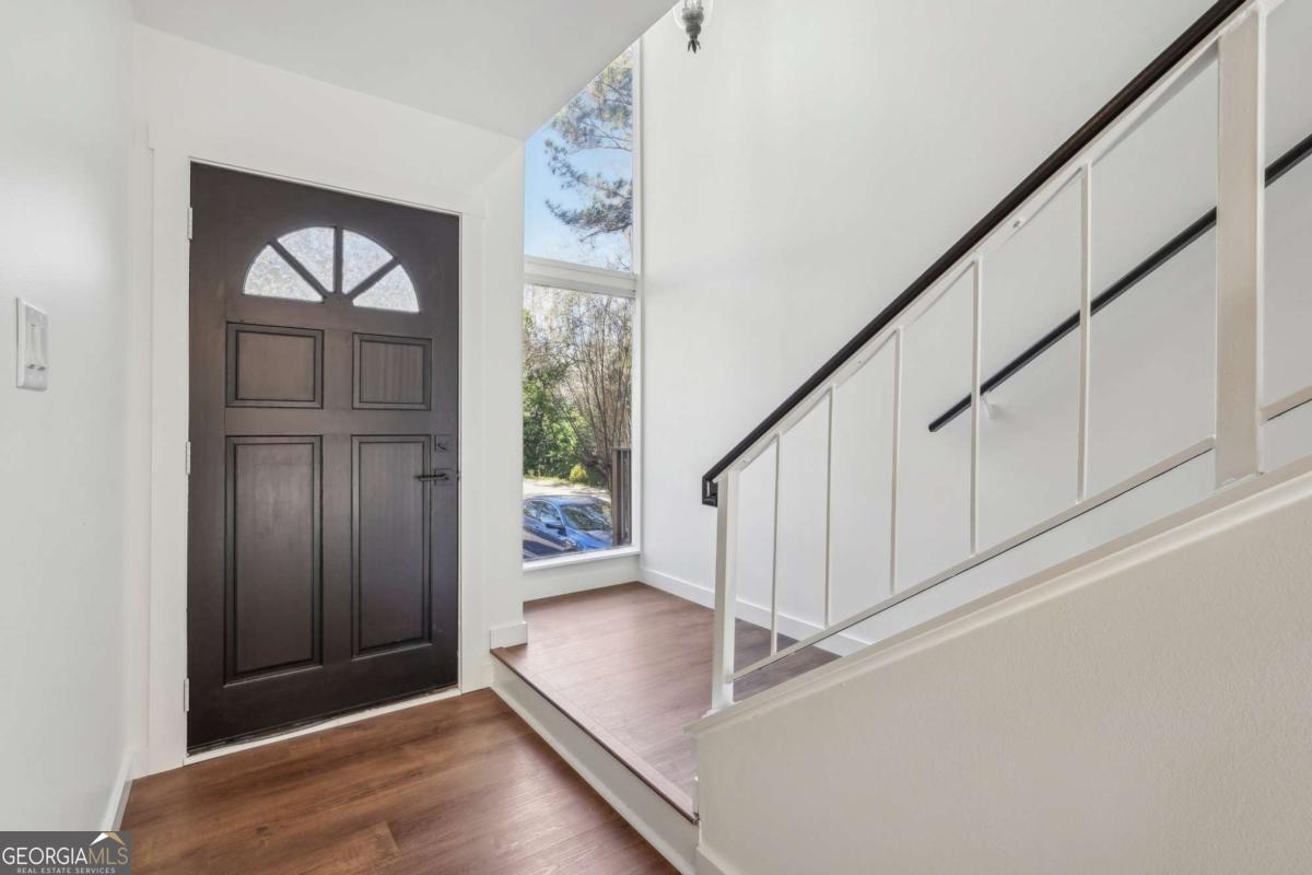 Powers Ferry North - Residential