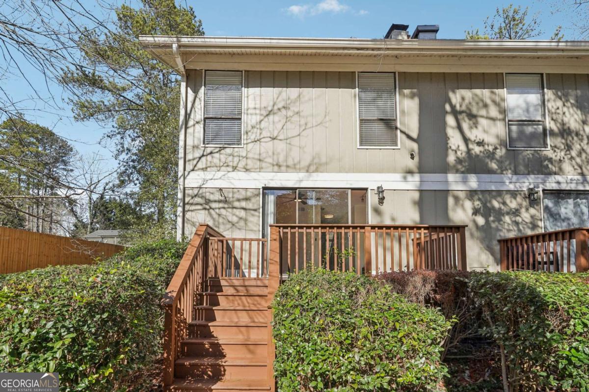 Powers Ferry North - Residential