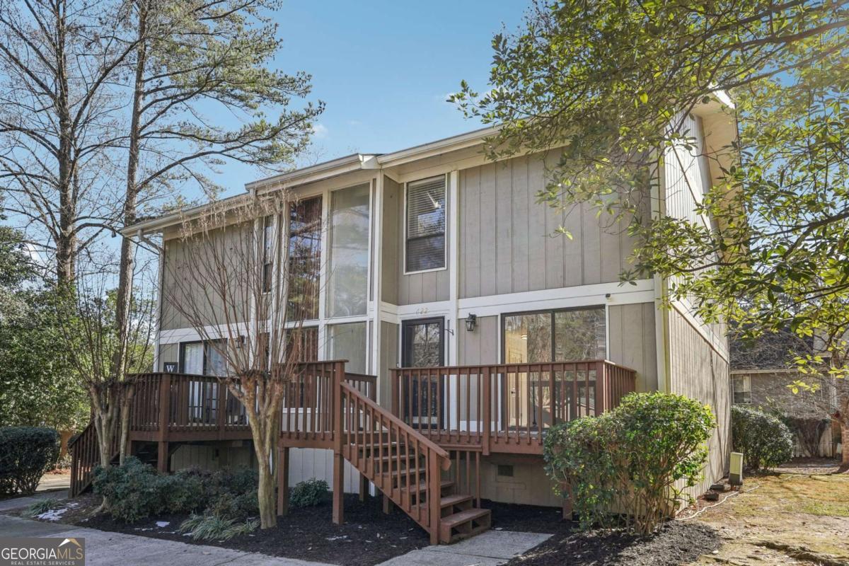 Powers Ferry North - Residential