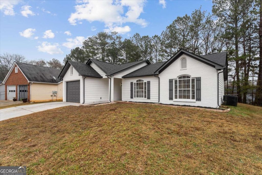 Photo of 3800 Landgraf Cove, Decatur, GA 30034 (MLS # 10655480)