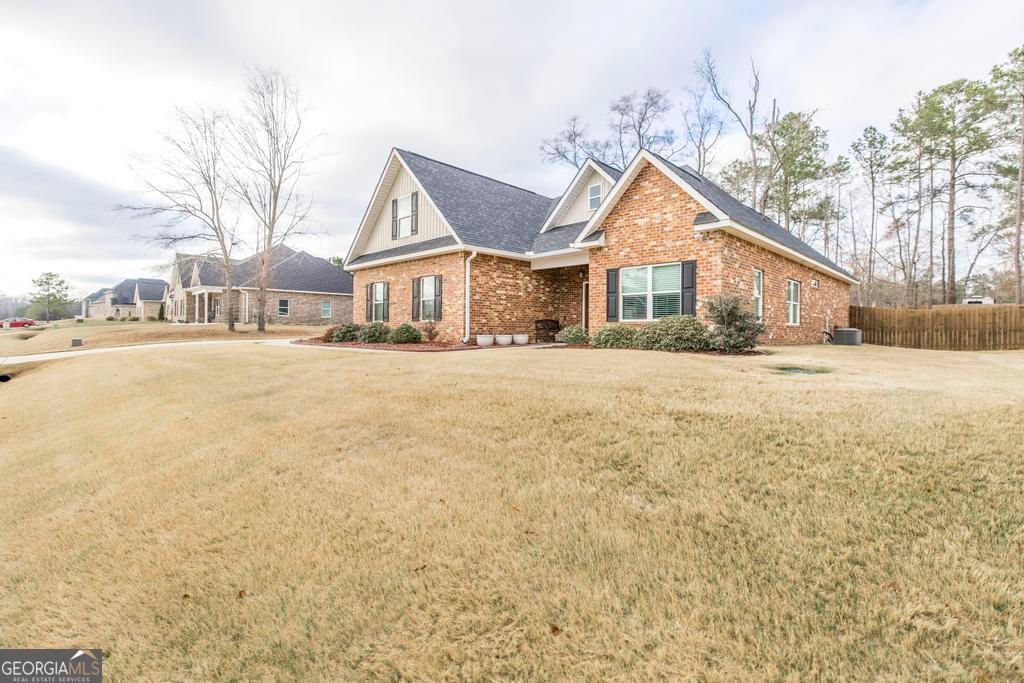 Photo of 323 Willow Cove Court, Lizella, GA 31052 (MLS # 10702904)