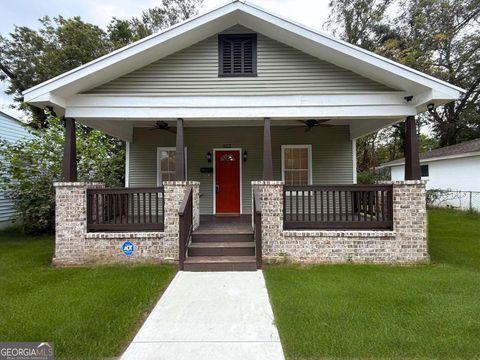 922 W 42Nd ST Savannah GA 31415