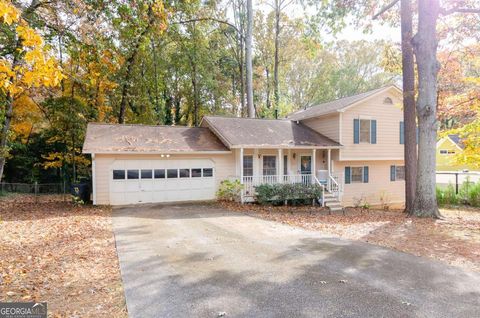 Photo of 727 Cedar Valley Trace, Lawrenceville, GA 30043 (MLS # 10642792)