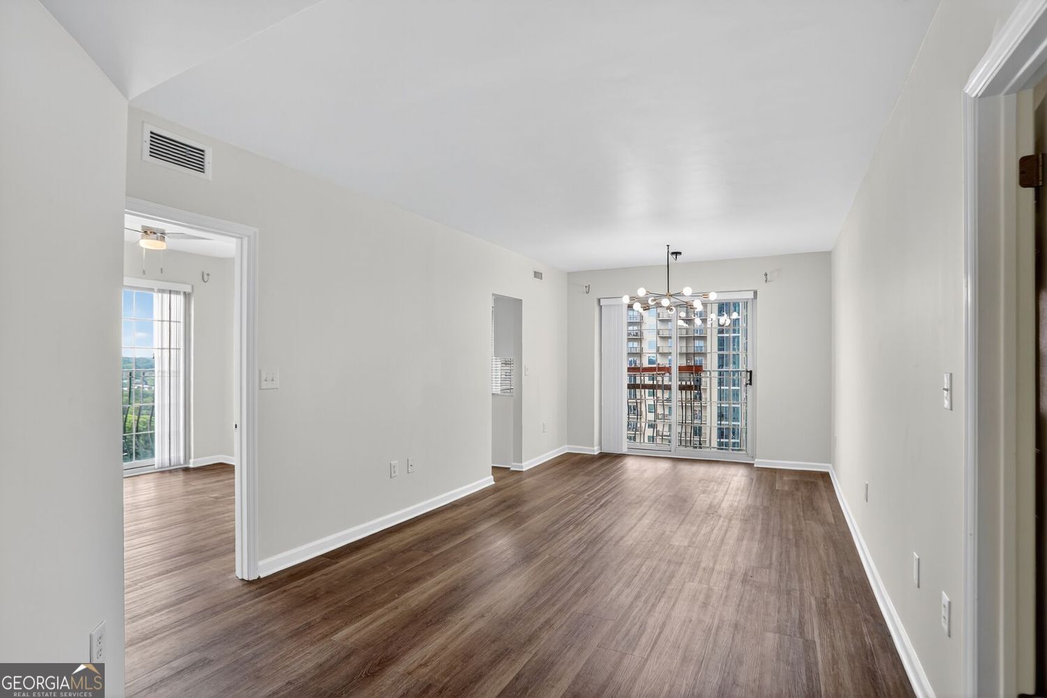 Atlanta, Georgia 30309, United States, 2 Bedrooms Bedrooms, ,2 BathroomsBathrooms,Residential,Active,224855