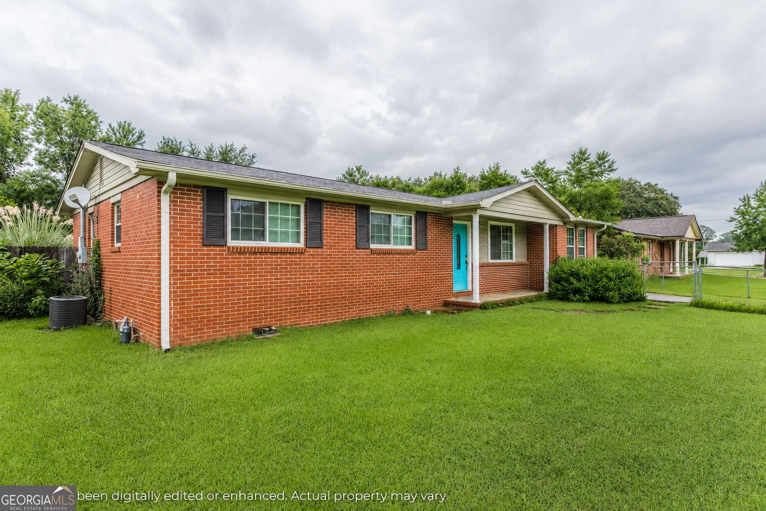 121 Karen DR