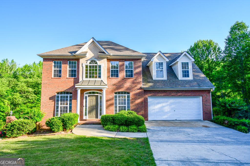 Photo of 155 Cottage Circle, Fayetteville, GA 30215 (MLS # 10687327)