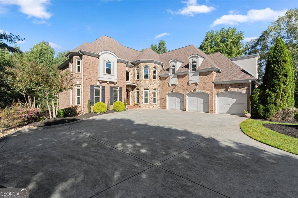 Photo of 1685 Eversedge Drive, Alpharetta, GA 30009 (MLS # 10870298)