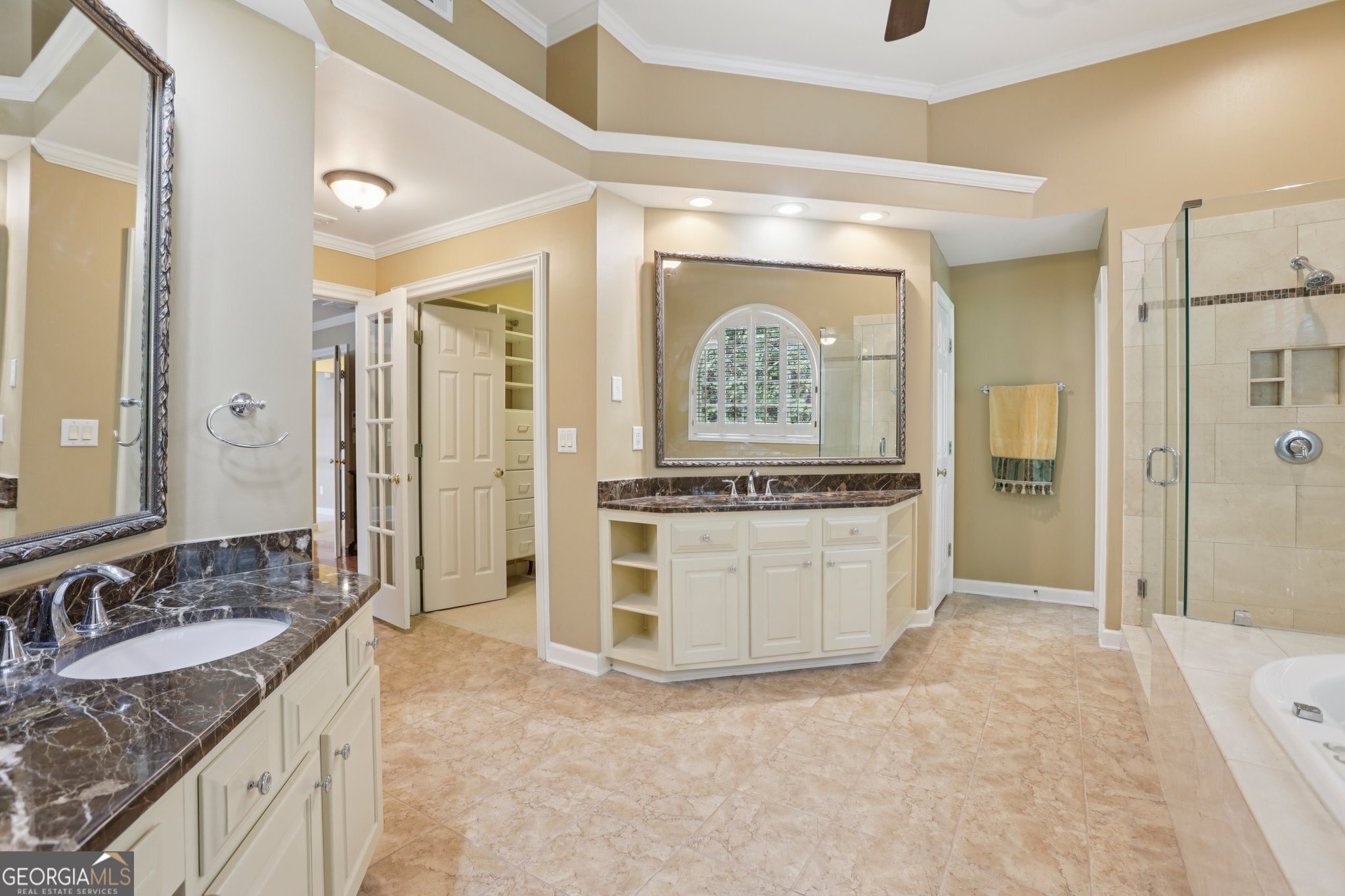 Hampton Hall - Residential