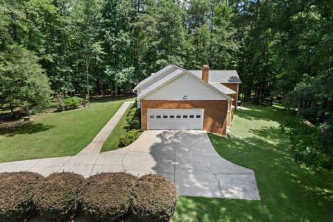 A home in Newnan