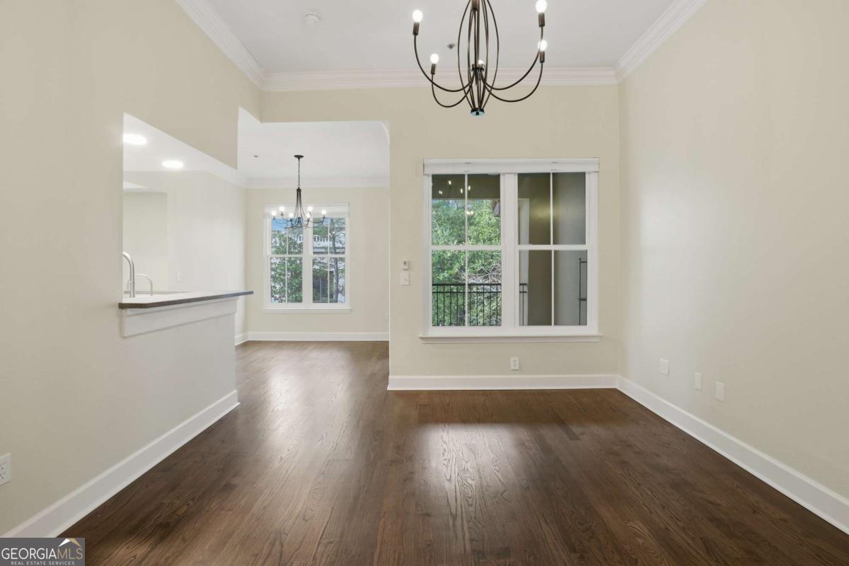 3777 PEACHTREE RD NE 932