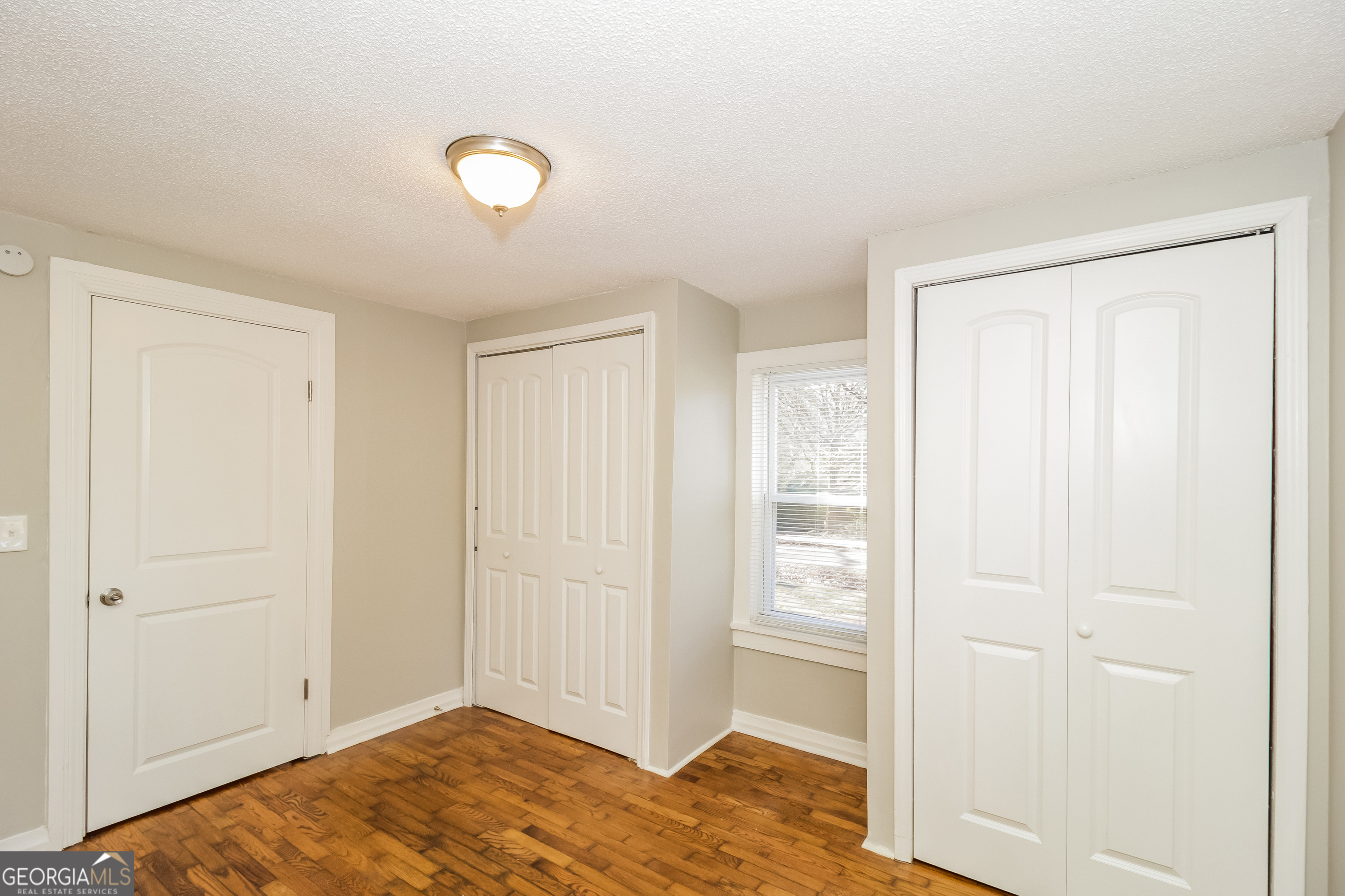 WEST OAK - Residential Lease