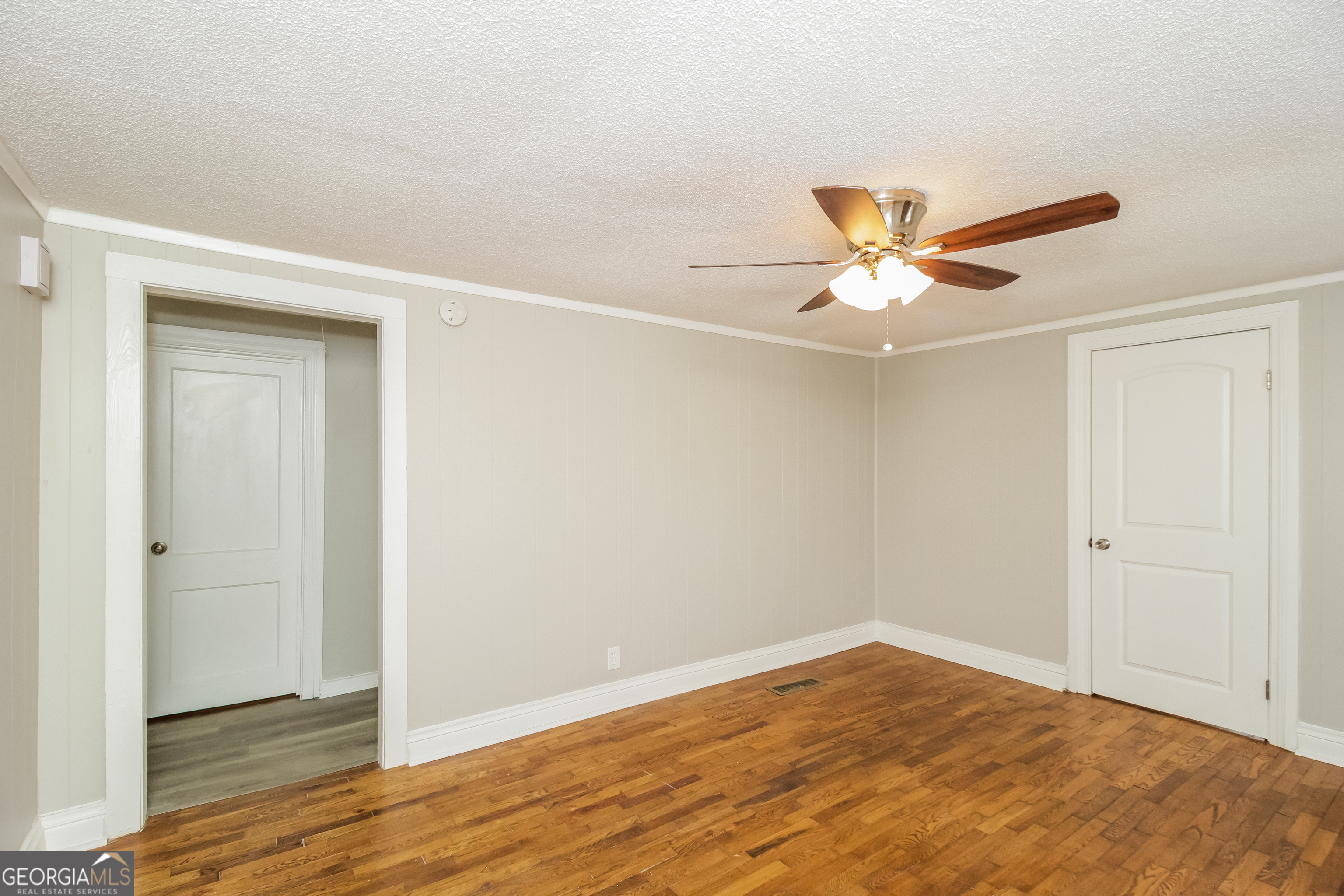 WEST OAK - Residential Lease