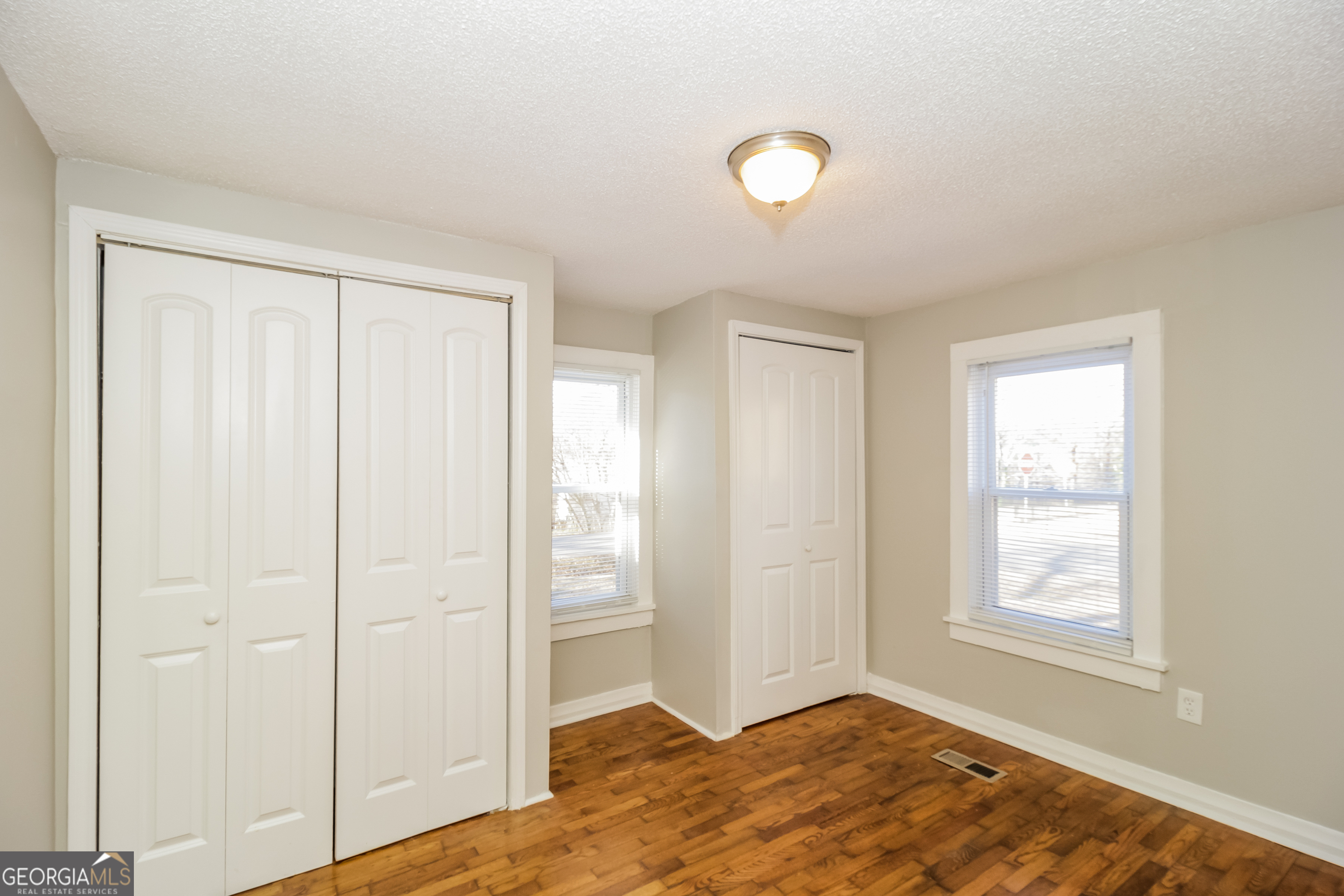 WEST OAK - Residential Lease