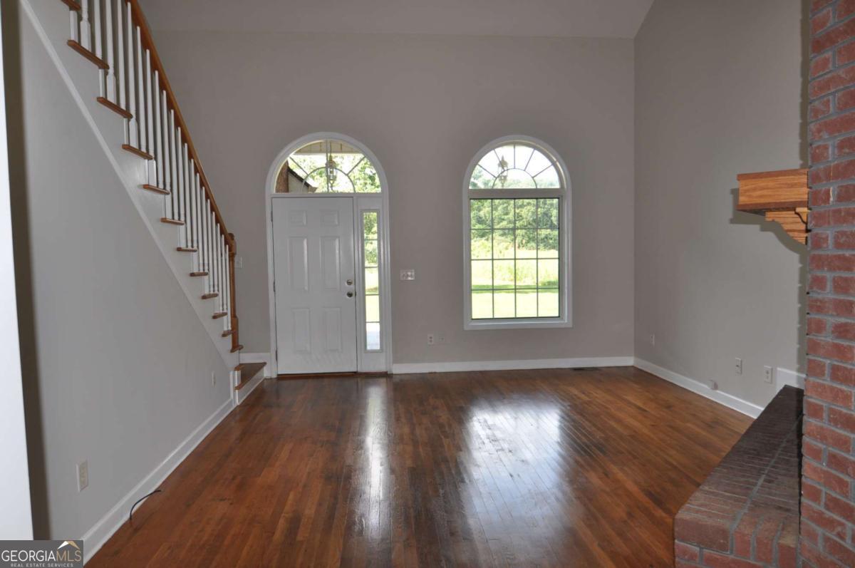 4239 Mangum Mill RD