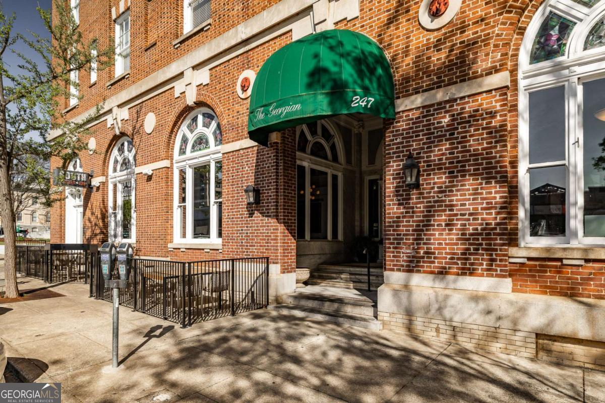247 Washington ST 409