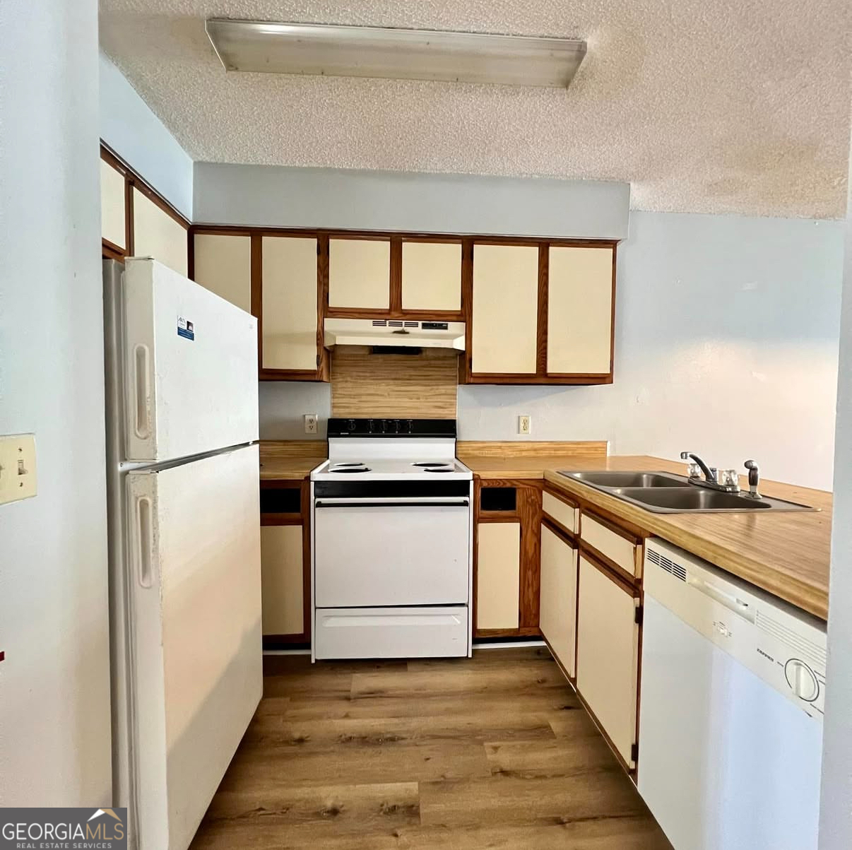 222 Lanier DR 203 223 308