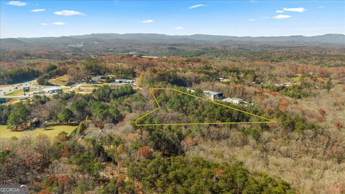 9.44 ACRES Lakewood HWY