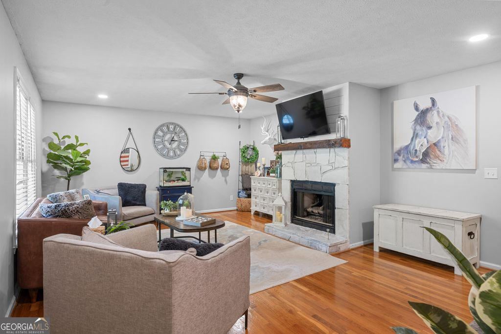 Photo of 21 Timberwood Drive, SE DR, Silver Creek, GA 30173 (MLS # 10761102)