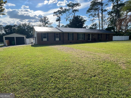 2416 STERLING DR, VALDOSTA, GA 31602 - Image 9ee3cd8e11d70fe00b6ccbc50b4d4f29/3296987367