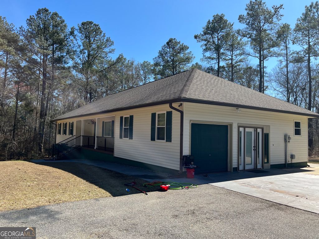 Photo of 1252 Jasmine Rd, Dublin, GA 31021 (MLS # 10724370)