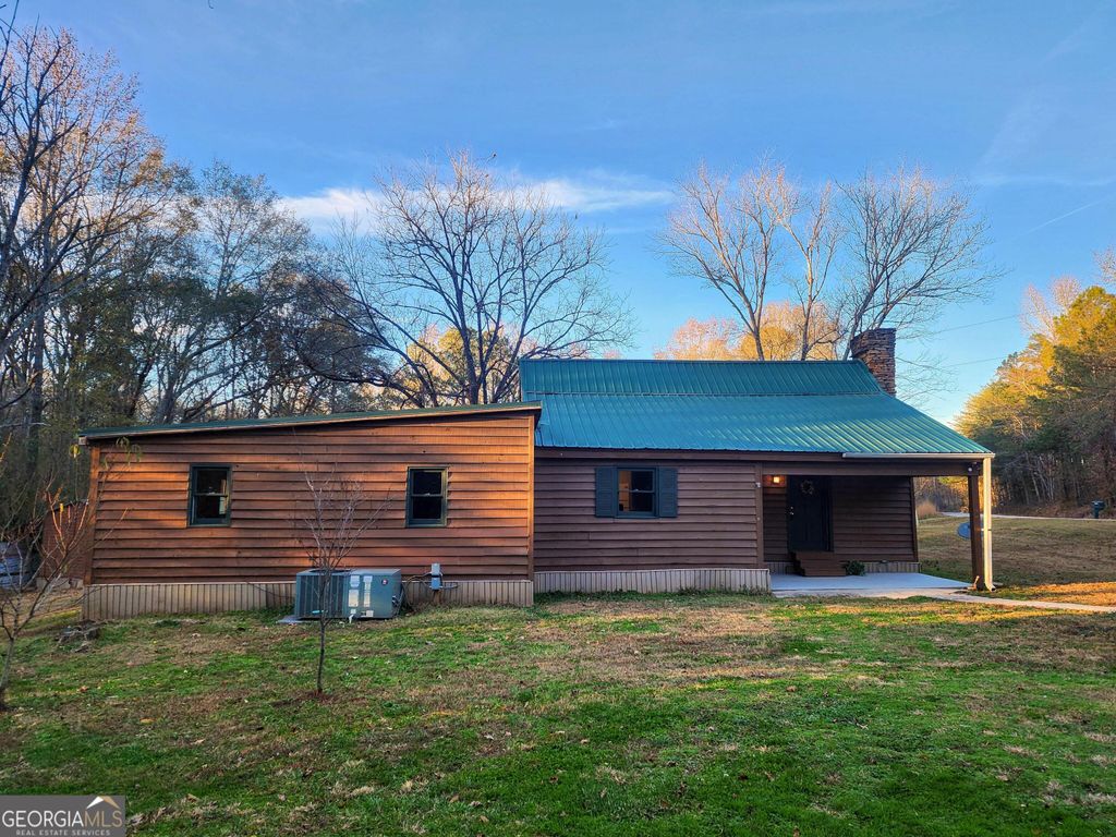 Photo of 2125 Westbrook Road, Commerce, GA 30530 (MLS # 10650554)