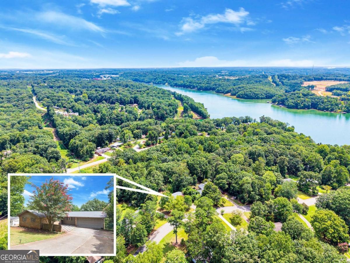 617 Mountain View CIR