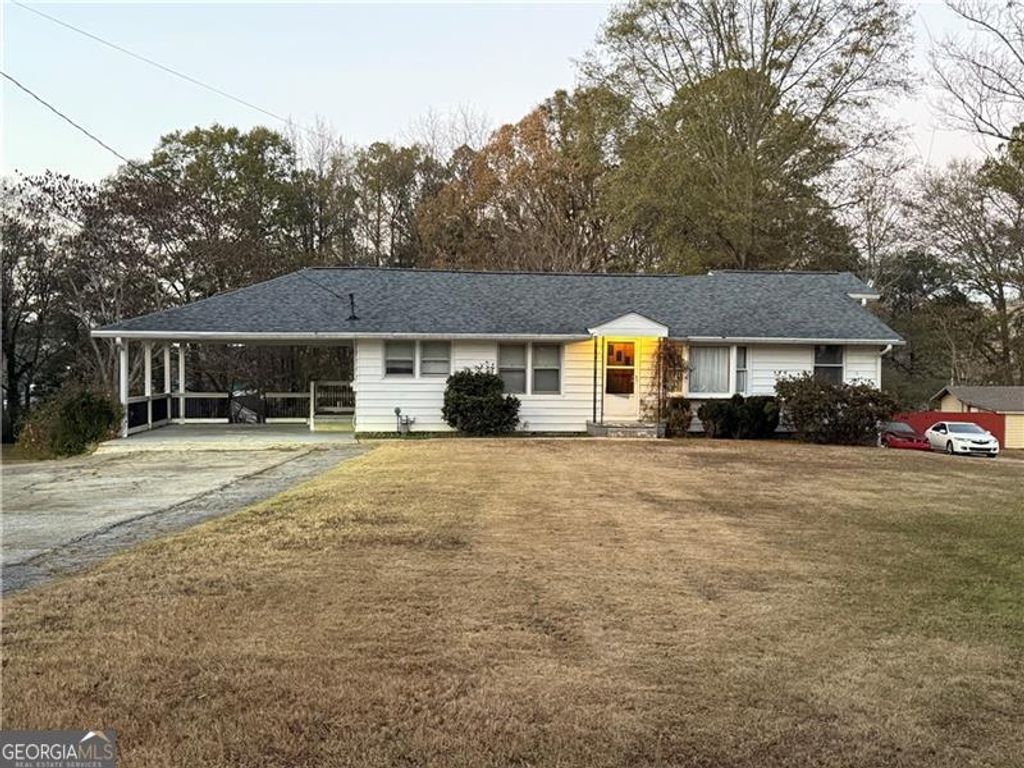 Photo of 498 Ridge Avenue SW, Mableton, GA 30126 (MLS # 10697963)