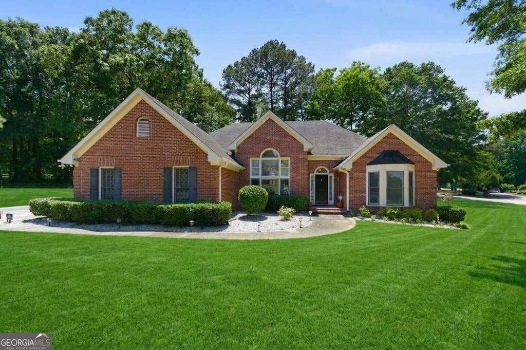 Photo of 2617 Fireside Trail SW, Conyers, GA 30094 (MLS # 10819915)