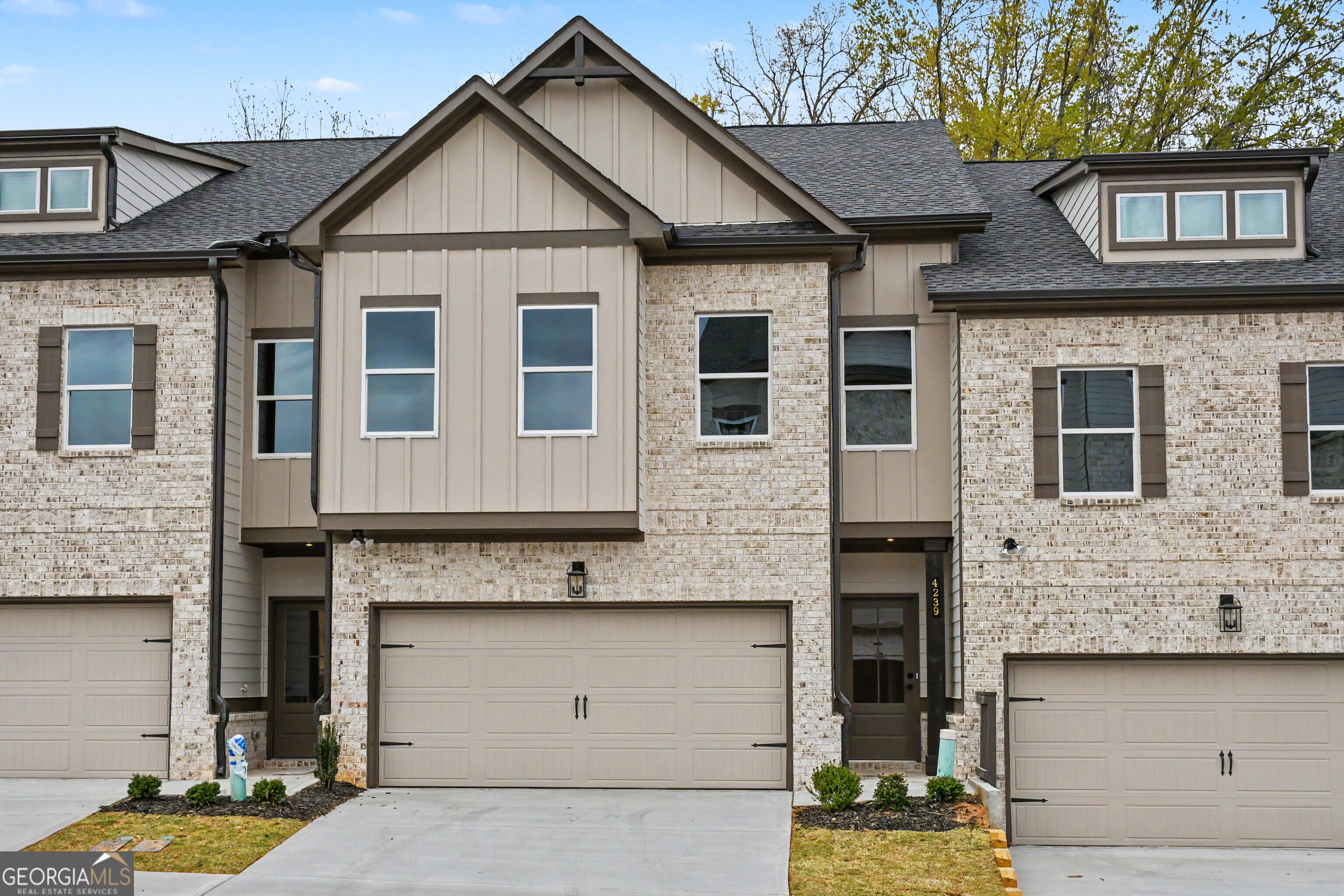 4239 Fern River TRL 8