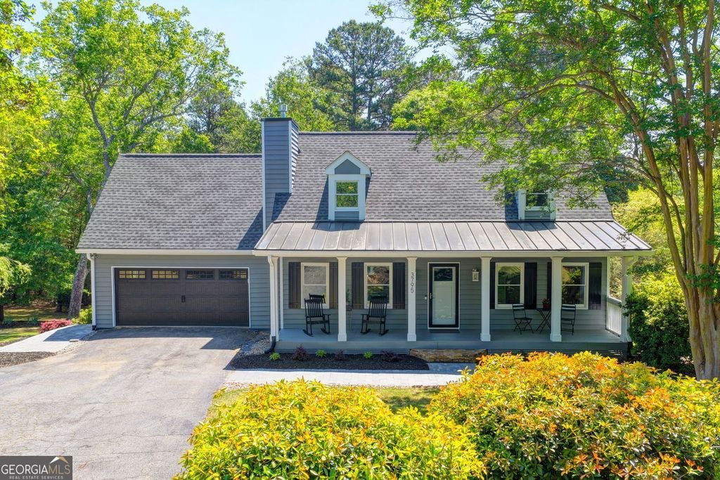 Photo of 3795 Sinclair Shores Road, Cumming, GA 30041 (MLS # 10740049)