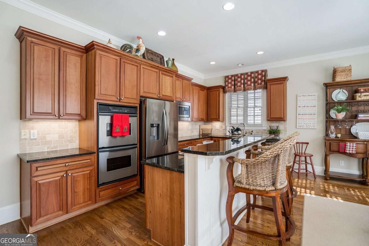 194 Waterfront Park LN