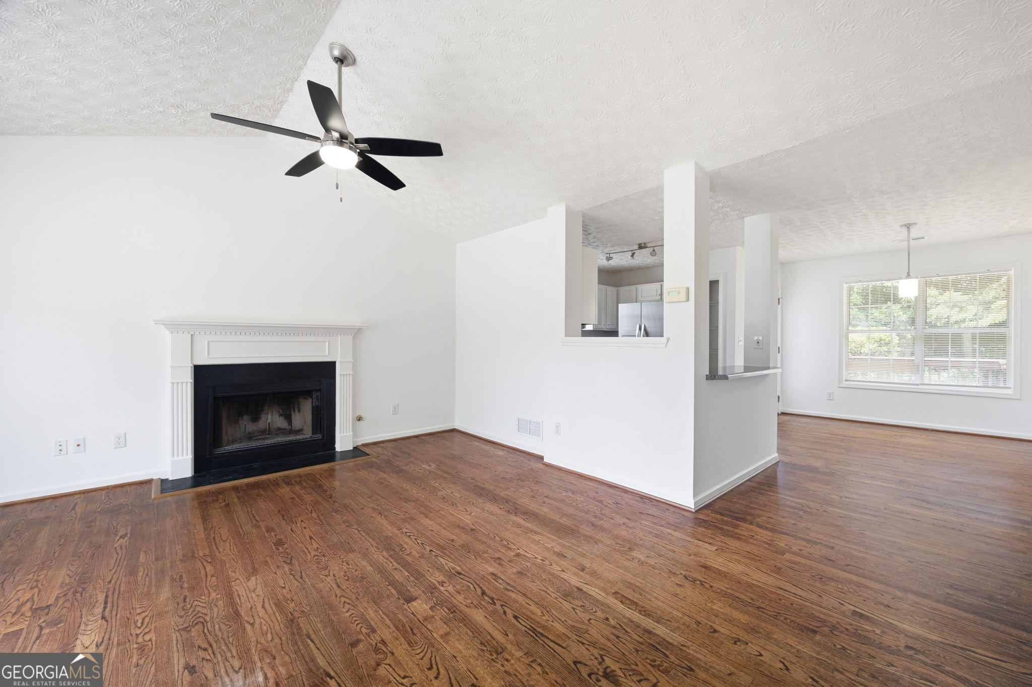 1093 Athena CT